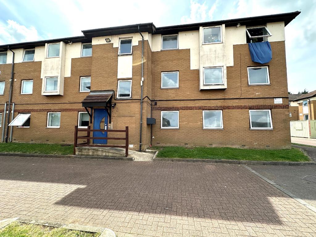 Milliners Court, Biscot, Luton, Bedfordshire, LU3 1GQ